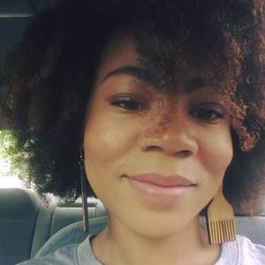 Meet your Posher, Latasha